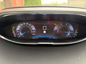 Peugeot 5008 II Crossover 1.5 BlueHDI 130KM 2019 Peugeot 5008 1.5 diesel 130 KM 6 biegow 7- osobowy zadbany zamiana, zdjęcie 8