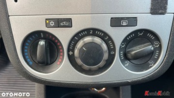 Opel Corsa D Hatchback 5d Facelifting 1.3 CDTI ECOTEC 75KM 2012 Opel Corsa Pisemna roczna gwarancja, mozliwa zamiana 1.2 Diesel 75KM, zdjęcie 23