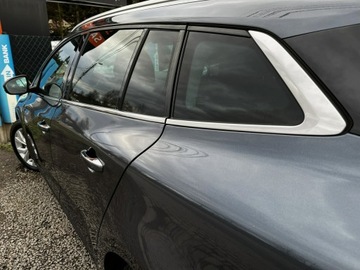 Renault Megane IV Grandtour 1.3 TCe 115 FAP 115KM 2019 Renault Megane 1.3 Benzyna / Limited / Salon PL, zdjęcie 9