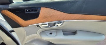 Volvo XC90 II SUV 2.0 T6 310KM 2019 Volvo XC 90 7-osobowy , 2.0 Benzyna 310KM, zdjęcie 20