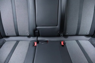 Peugeot 3008 II Crossover Facelifting  1.2 PureTech 130KM 2023 Peugeot 3008 1.2 PureTech, Salon Polska, zdjęcie 9