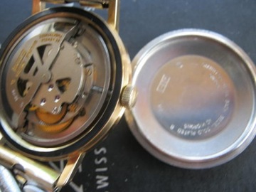 PRZEPIĘKNY = BULOVA - AUTOMATIC 23 JEWELS