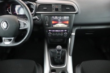 Renault Kadjar Crossover TCe 140 FAP  140KM 2018 Renault Kadjar 1.3 TCe, Salon Polska, zdjęcie 11
