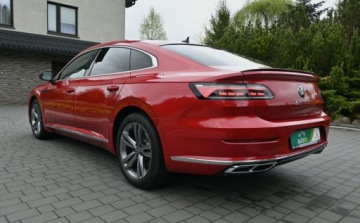 Volkswagen Arteon Fastback Facelifting 2.0 TDI SCR 150KM 2021 Volkswagen Arteon 2,0 TDI 2X R-LINE DSG HEDA UP Nawigacja Kamera Virtual, zdjęcie 3