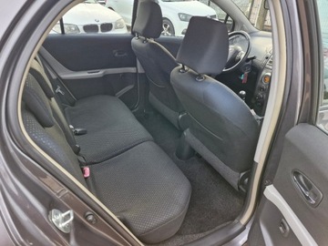 Toyota Yaris II Hatchback 5d 1.33 Dual VVT-i 101KM 2010 Toyota Yaris Sliczna salonowa 2010r 1.3B zarejestrowana 112tys km 100 bezw, zdjęcie 20