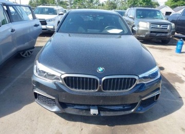 BMW Seria 5 G30-G31 2019 BMW Seria 5 2019, 4.4L, 4x4, M550I, od ubezpieczalni, zdjęcie 4