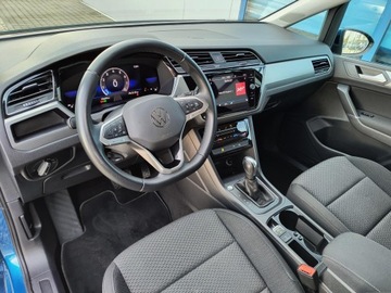 Volkswagen Touran III 1.5 TSI EVO 150KM 2023 Volkswagen Touran Comfortline 1.5 TSI 150KM DSG Sa, zdjęcie 12