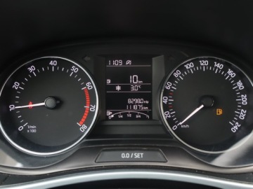 Skoda Fabia III Kombi 1.2 TSI 90KM 2015 Skoda Fabia 1.2 TSI, Salon Polska, Serwis ASO, zdjęcie 10