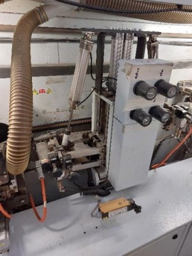 Односторонний кромкооблицовочный станок BRANDT KDF 670 2008 г.в.