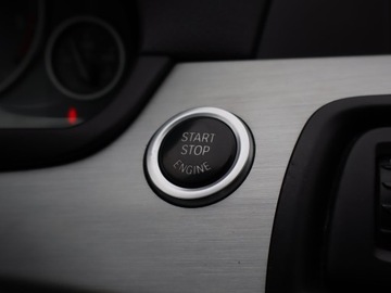 BMW Seria 5 F10-F11 Touring 520d 184KM 2011 BMW 5 520d, 181 KM, Automat, Skóra, Navi, Xenon, zdjęcie 19