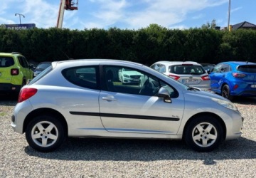 Peugeot 207 Hatchback 5d 1.4 VTi 95KM 2009 Peugeot 207 2009 r. 1.4 Benzyna 95KM, zdjęcie 6