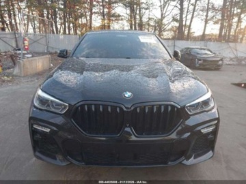 BMW X6 G06 2021 BMW X6 M50i 2021 4.4 Benzyna 523KM, zdjęcie 7