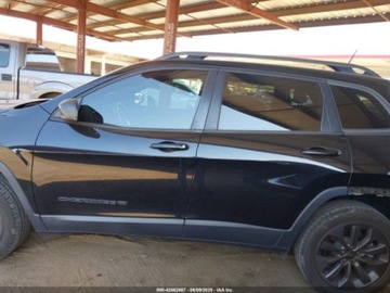 Jeep Cherokee V 2021 Jeep Cherokee 80Th Anniversary 2021 3.2l 3.2 Benzyna 271KM, zdjęcie 2