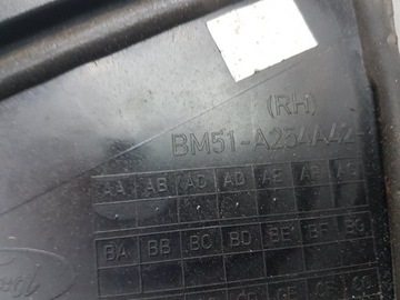 FORD FOCUS MK3 ХЭТЧБЕК НАКЛАДКА ЗАДНЕЙ ПРАВОЙ ДВЕРИ