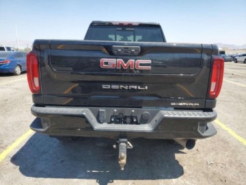  GMC Sierra K2500 Denali 2021 6.6l 6.6 Diesel 401KM, zdjęcie 2