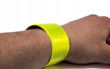 СВЕТООТРАЖАЮЩАЯ ПРЕДУПРЕЖДАЮЩАЯ ЛЕНТА САМОЗАЖИМАЮЩАЯСЯ СВЕТООТРАЖАЮЩАЯ СРЕДСТВА 40см БЕЗОПАСНО