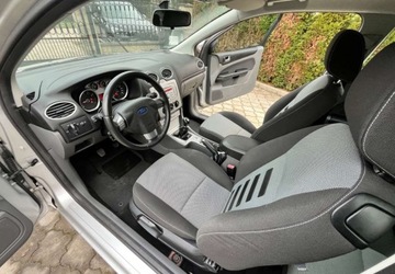 Ford Focus II Coupe-Cabriolet 1.6 Duratec 16V 100KM 2009 Ford Focus Ford Focus 1.6 benzyna 1 wlasciciel 1.6 Benzyna 101KM, zdjęcie 18