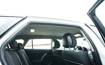 Toyota Avensis III Wagon Facelifting 1.8 Valvematic 147KM 2014 Toyota Avensis 1.8 benzyna 147KM LIFT po serwisie bezwypadkowy 1.8 Benzyna, zdjęcie 7