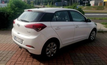 Hyundai i20 II Coupe 1.2 MPI 84KM 2016 Hyundai i20 Zarejestrowany - Bezwypadkowy - Klima 1.2 Benzyna 84KM, zdjęcie 21