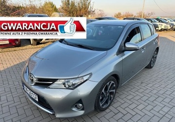 Toyota Auris II Hatchback 5d D-4D 125 124KM 2014 Toyota Auris 2,0 D4-D 124 KM Serwis GWARANCJA Zamiana Zarejestrowany 2.0