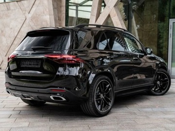 Mercedes GLE V167 SUV Facelifting 2.0 300d 269KM 2025 MERCEDES-BENZ GLE 300 d 4-Matic AMG Line 2.0 (269KM) 2025, zdjęcie 3