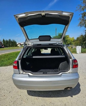 Volvo V40 I 1.9 TD 115KM 2003 Volvo V40 Volvo V40 1.9D 1.9 Diesel 115KM, zdjęcie 15