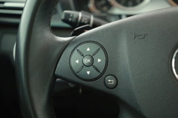 Mercedes Klasa E W212 Limuzyna 350 CDI BlueEFFICIENCY 231KM 2009 Mercedes E E 350 CDI, 227 KM, Automat, Skóra, zdjęcie 16