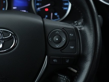 Toyota Corolla XI Sedan Facelifting 1,6 Valvematic 132KM 2018 Toyota Corolla 1.6 Valvematic, Salon Polska, GAZ, zdjęcie 17