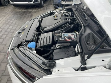 Skoda Octavia IV Liftback 1.5 TSI EVO 150KM 2023 Škoda Octavia Skoda Octavia Automat Klimatronik, zdjęcie 13