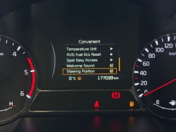 Kia Optima I Sedan Facelifting 1.7 VGT CRDi 136KM 2014 Kia Optima 1.7 CRDi L Kamera cofania Podgrzewane fotele Czujniki parkow, zdjęcie 31