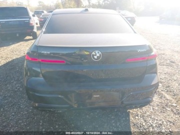 BMW Seria 7 G70 2023 BMW Seria 7 760I XDrive 2023 4.4l 4.4 Benzyna 536KM, zdjęcie 3