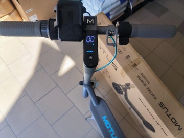 HULAJNOGA ELEKTRYCZNA NIEZAWODNA MOCNA SZYBKA DWA AMORTYZATORY APLIKACJA