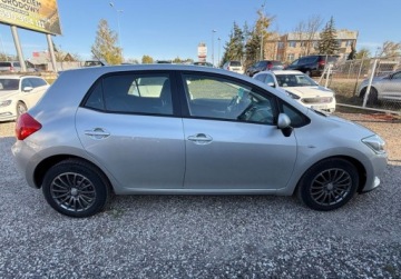Toyota Auris I Hatchback 1.4 i 16V VVT-i 97KM 2007 Toyota Auris 1.4 Benzyna 97KM, zdjęcie 5