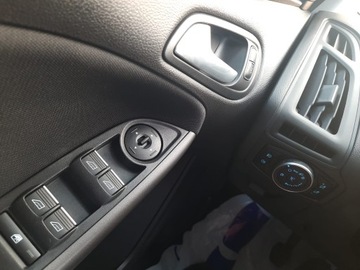 Ford Focus III 2014 Ford Focus III BEZKOLIZYJNY ! I właściciel !! serwisowany w ASO, zdjęcie 15