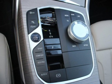 BMW Seria 3 G20-G21 Limuzyna 3.0 330d 286KM 2025 BMW Seria 3 330d xDrive Sport Sedan 3.0 (286KM) 2025, zdjęcie 8