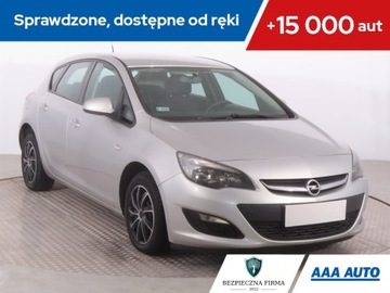 Opel Astra J GTC 1.7 CDTI ECOTEC 110KM 2013 Opel Astra 1.7 CDTI, Salon Polska, Klima