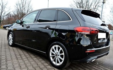 Mercedes Klasa B W247 Sports Tourer 2.0 B200d 150KM 2019 Mercedes-Benz Klasa B 2.0 Diesel Full Led Asystent Hej Mercedes, zdjęcie 18