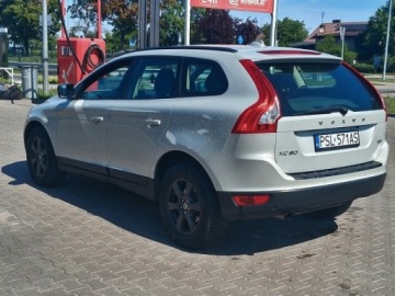 Volvo XC60 I SUV 2.0 D3 163KM 2010 VOLVO XC60 2.0 D3 163 KM 5 cylindrów Automat Kamera Navi Klima, zdjęcie 6