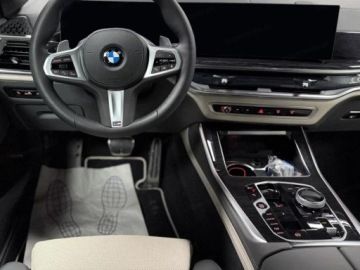 BMW X5 G05 SUV Facelifting 3.0 40d 352KM 2025 BMW X5 xDrive40d Sport Suv 3.0 (352KM) 2025, zdjęcie 8
