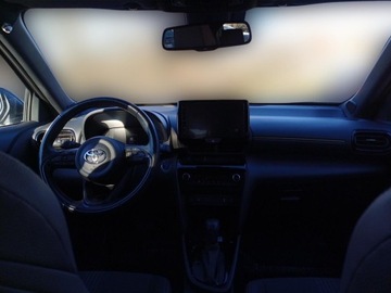 Toyota Yaris IV Cross 1.5 Hybrid 116KM 2021 Toyota Yaris Cross Hybrid 1.5 Adventure 4x4 Hybrid, zdjęcie 13