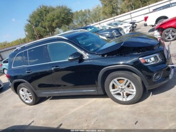 Mercedes GLB 2020 Mercedes-Benz GLB 250 2020 2.0 Benzyna 221KM, zdjęcie 6