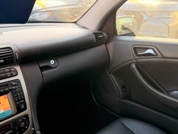 Mercedes Klasa C W203 Coupe W203 1.8 (C 230 Kompressor) 192KM 2004 Mercedes-Benz Klasa C Compressor Zadbany Skory 1.8 Benzyna 192KM, zdjęcie 16