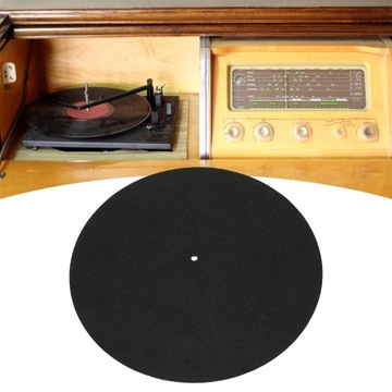Шерстяной коврик Slipmat для проигрывателя предотвращает это.