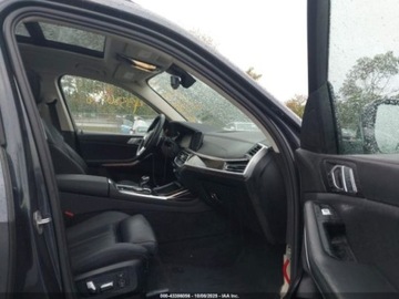 BMW X7 2021 BMW X7 xdrive40i, 2021r., 4x4, 3.0L 3.0 Benzyna 335KM, zdjęcie 9