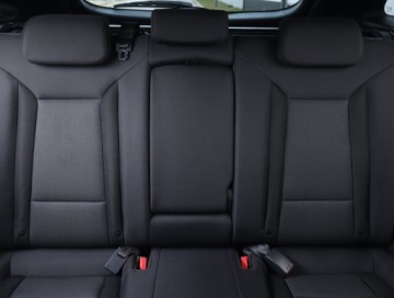 Hyundai i40 Kombi 1.6 GDI 135KM 2012 Hyundai i40 1.6 GDI, Xenon, Klima, Klimatronic, zdjęcie 9