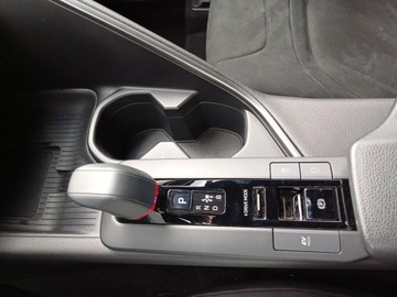 Toyota C-HR II SUV 2.0 Hybrid Dynamic Force 197KM 2024 Toyota C-HR 2.0 Hybrid GR Sport 2.0 Hybrid GR Spor, zdjęcie 26