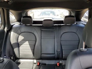 Mercedes GLC C253 2018 Mercedes-Benz GLC 300, 2018r., 4x4, 2.0L 2.0 Benzyna 241KM, zdjęcie 8