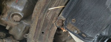 Toyota RAV4 I Cabrio 2.0 16V 129KM 1999 Toyota RAV4 2.0 benzyna .4x4 Zdjecia podwozia 2.0 Benzyna 129KM, zdjęcie 34