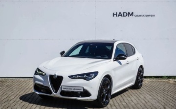 Alfa Romeo Stelvio SUV Facelifting 2023 2.0 GME Turbo 280KM 2024 Alfa Romeo Stelvio Alfa Romeo Stelvio Tributo Italiano Q4 2.0 280KM 2.0, zdjęcie 2