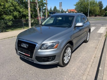 Audi Q5 I SUV 3.2 FSI 270KM 2010 Audi Q5 3.2 FSI S-TRONIC QUATTRO AUTOMAT SKORY XENONY GRZANE FOTELE PANORA
